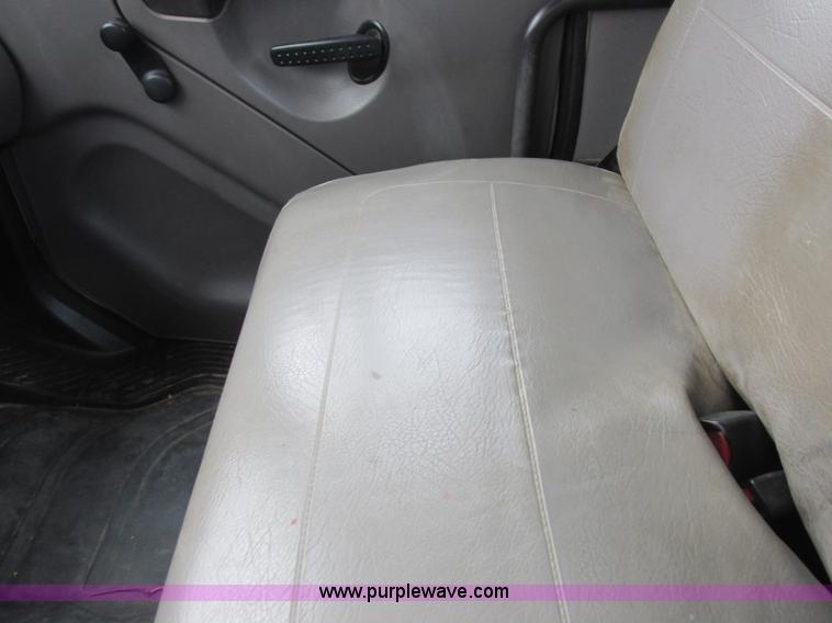 image for item L4230 2007 Freightliner Business Class M2 service truck