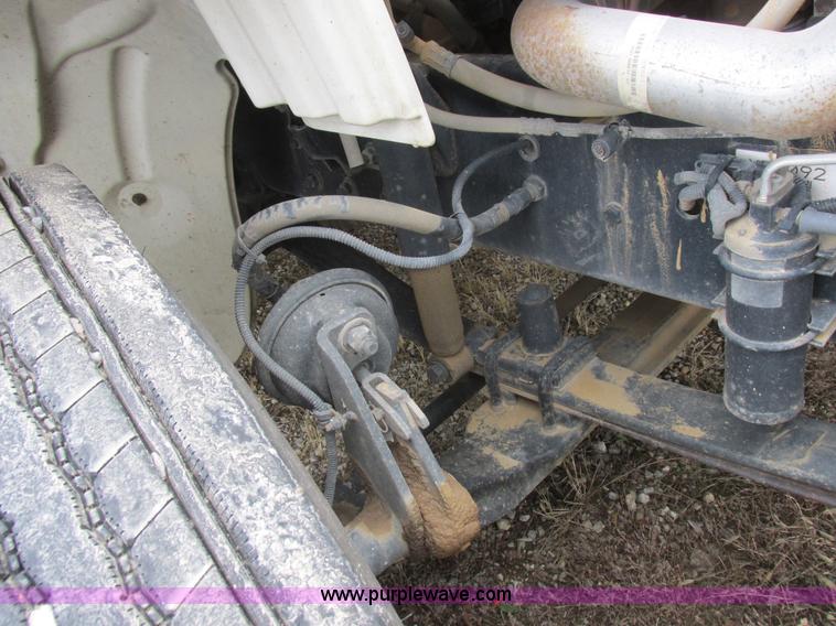 image for item L4230 2007 Freightliner Business Class M2 service truck