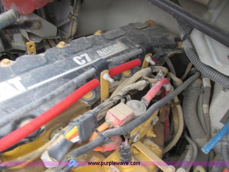 image for item L4230 2007 Freightliner Business Class M2 service truck