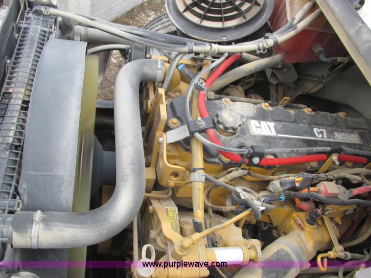 image for item L4230 2007 Freightliner Business Class M2 service truck