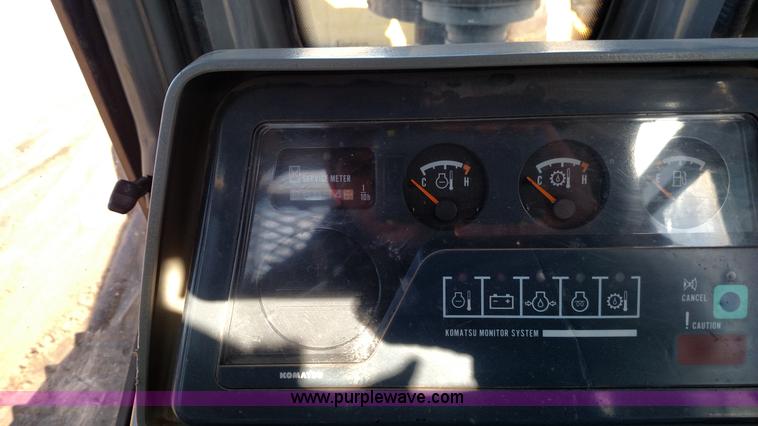 image for item L6092 1999 Komatsu D65EX-12 dozer