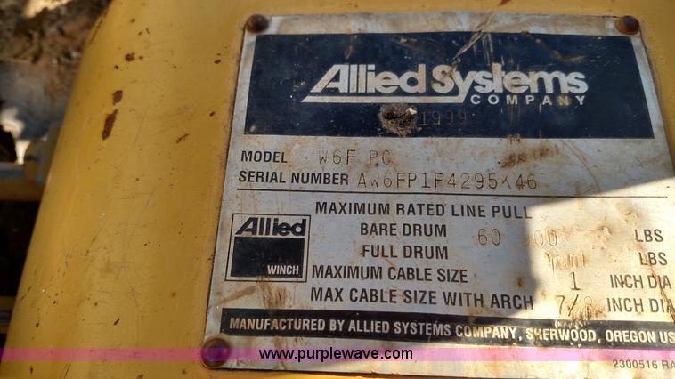 image for item L6092 1999 Komatsu D65EX-12 dozer