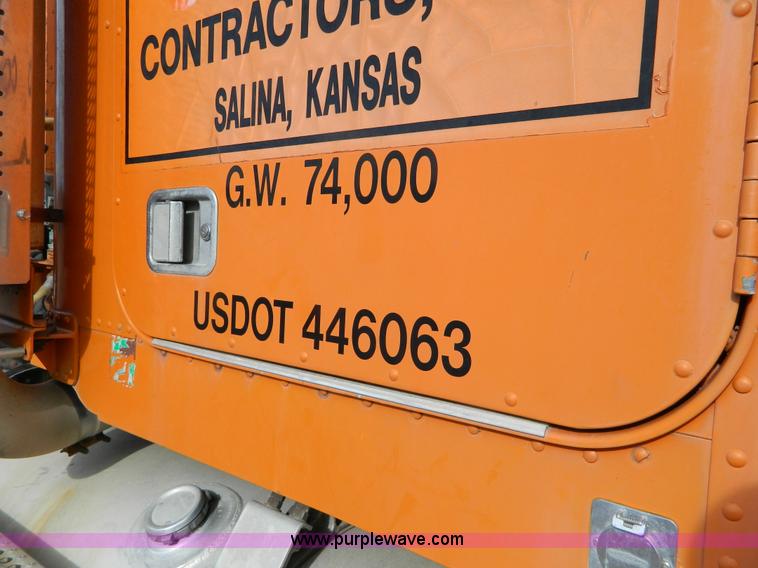 image for item L7293 1987 Freightliner FLC-64T water truck