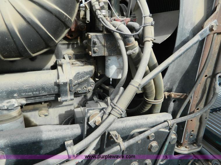 image for item L7293 1987 Freightliner FLC-64T water truck