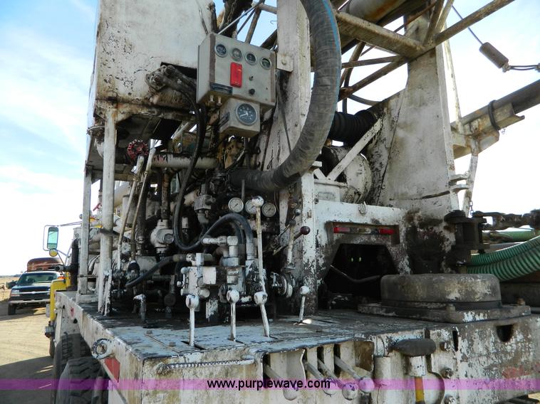 image for item L7299 1987 GMC Brigadier drill rig truck