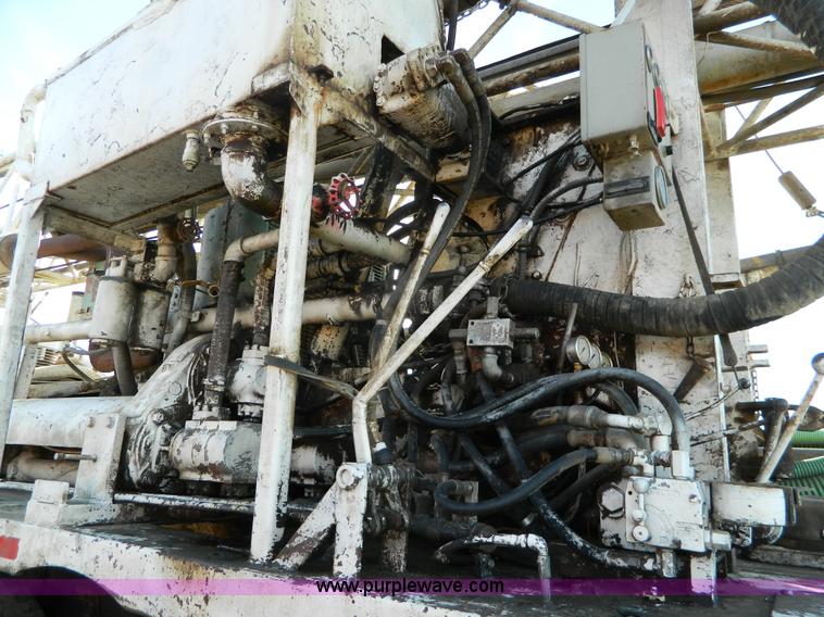 image for item L7299 1987 GMC Brigadier drill rig truck