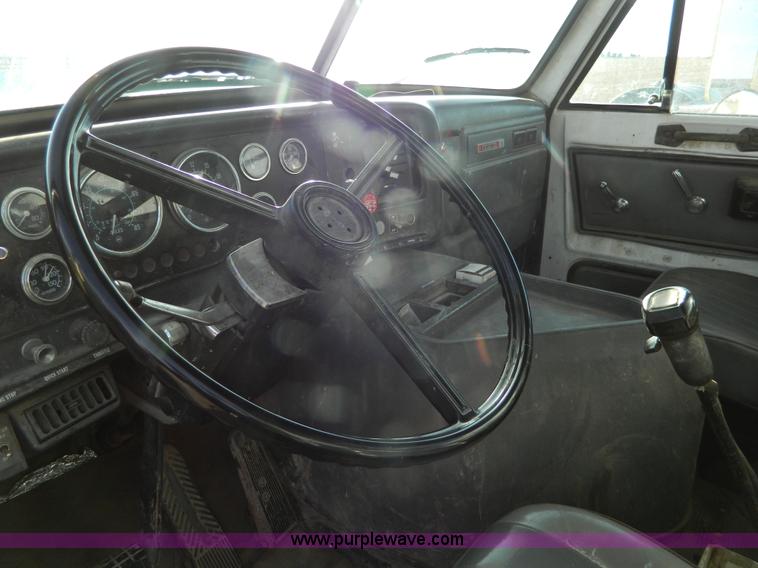 image for item L7299 1987 GMC Brigadier drill rig truck