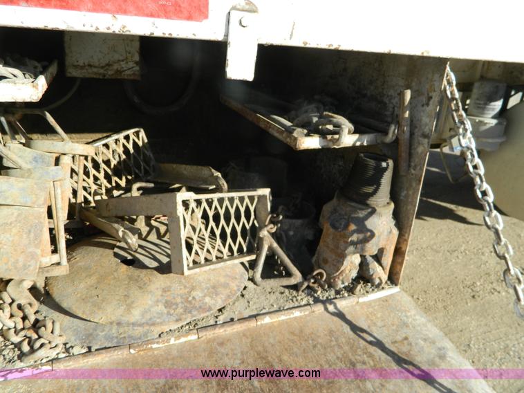 image for item L7299 1987 GMC Brigadier drill rig truck