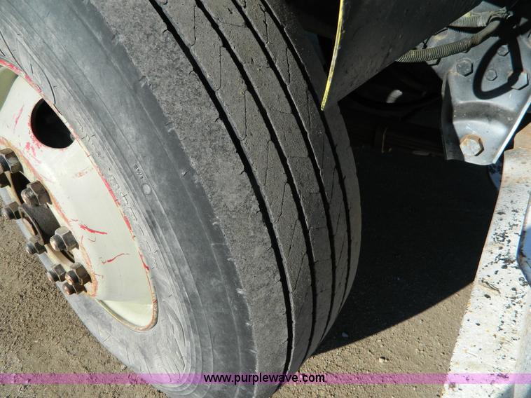 image for item L7299 1987 GMC Brigadier drill rig truck