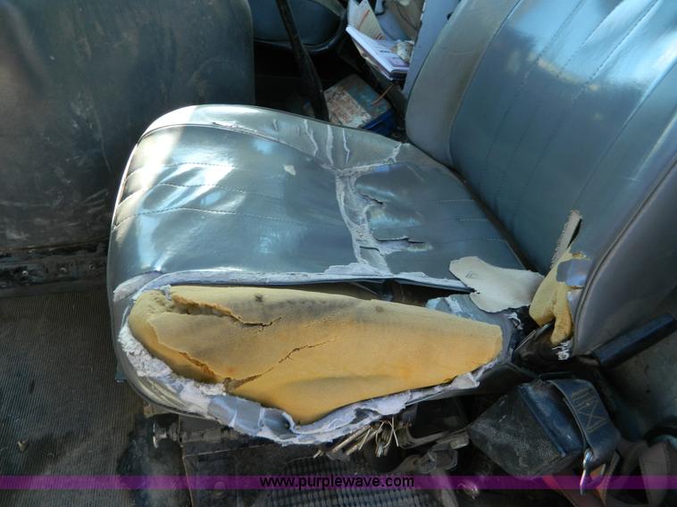 image for item L7299 1987 GMC Brigadier drill rig truck