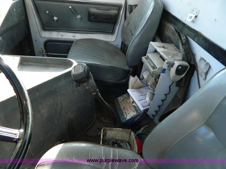 image for item L7299 1987 GMC Brigadier drill rig truck