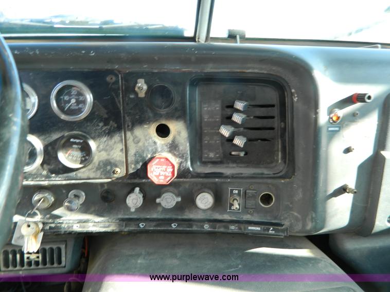 image for item L7299 1987 GMC Brigadier drill rig truck