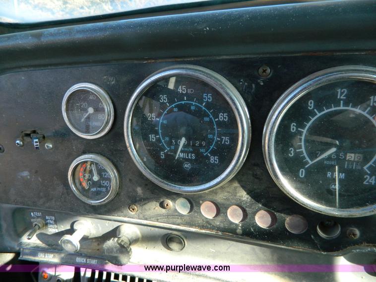 image for item L7299 1987 GMC Brigadier drill rig truck