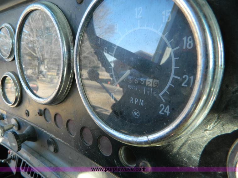 image for item L7299 1987 GMC Brigadier drill rig truck