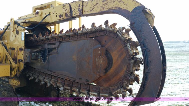 image for item N9339 2000 Vermeer T655 DT trencher