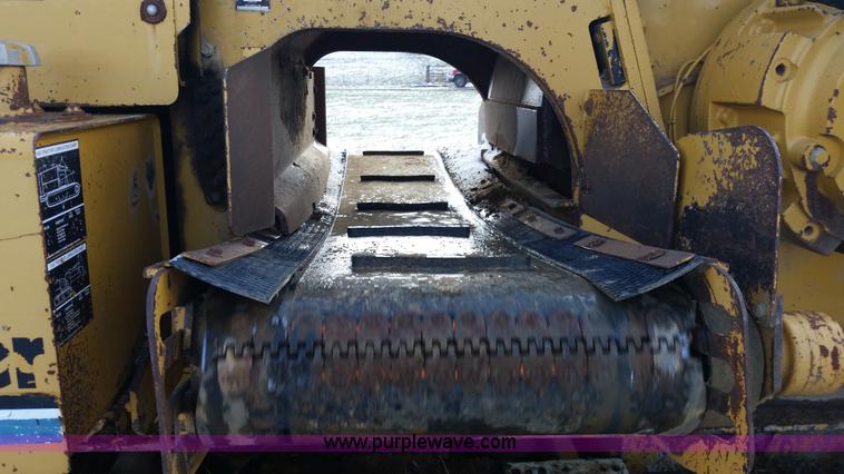 image for item N9339 2000 Vermeer T655 DT trencher