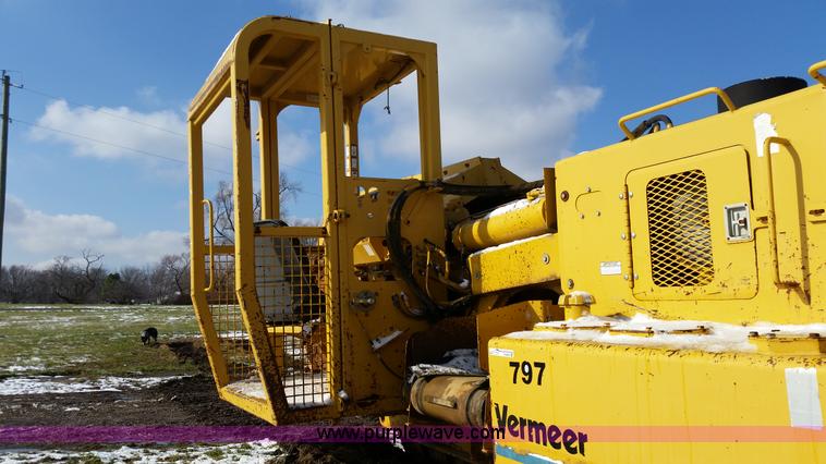 image for item N9339 2000 Vermeer T655 DT trencher