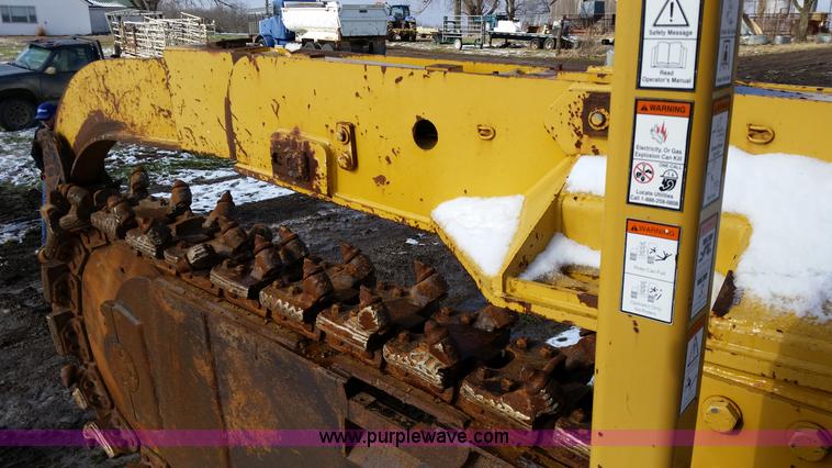 image for item N9339 2000 Vermeer T655 DT trencher