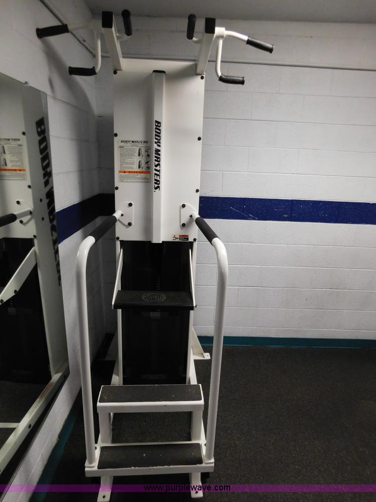 image for item AW9285 Paramount PL2100 leg curl