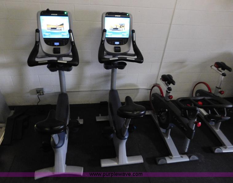 image for item AW9286 Assorted sporting goods