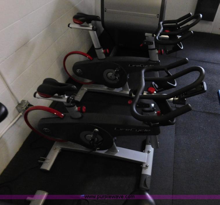 image for item AW9286 Assorted sporting goods