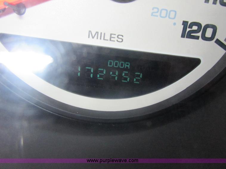 image for item BB9024 2005 Dodge Neon SXT