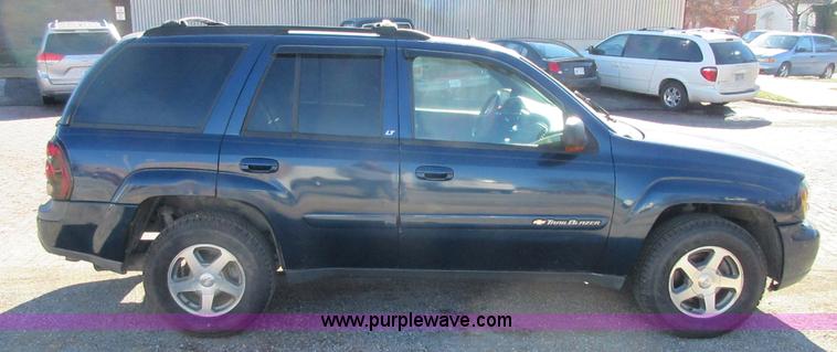 image for item BL9749 2004 Chevrolet TrailBlazer SUV