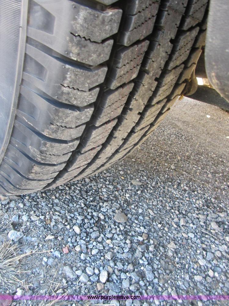 image for item BL9749 2004 Chevrolet TrailBlazer SUV