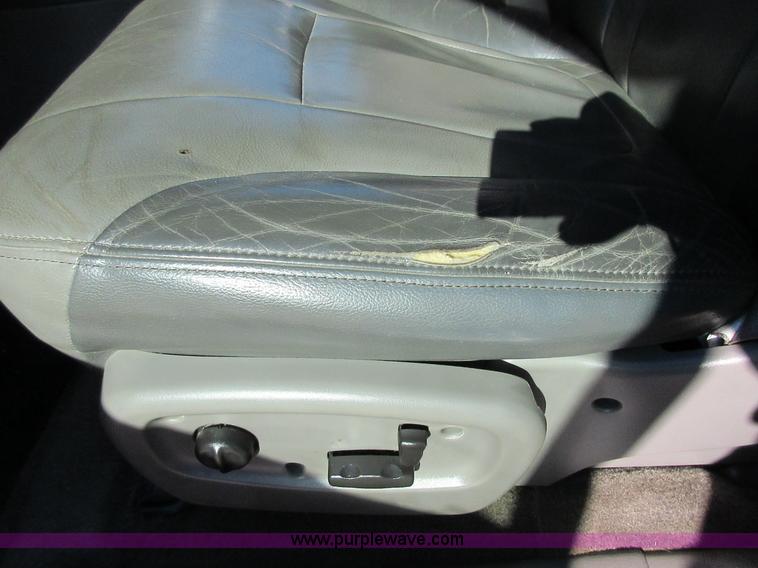 image for item BL9749 2004 Chevrolet TrailBlazer SUV