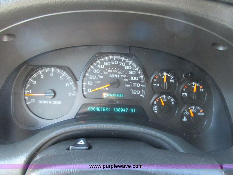 image for item BL9749 2004 Chevrolet TrailBlazer SUV