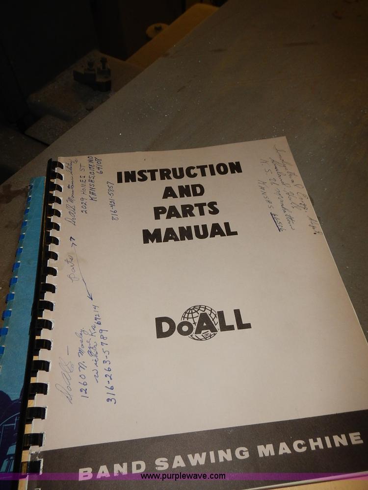 image for item BN9046 Doall V26 vertical bandsaw