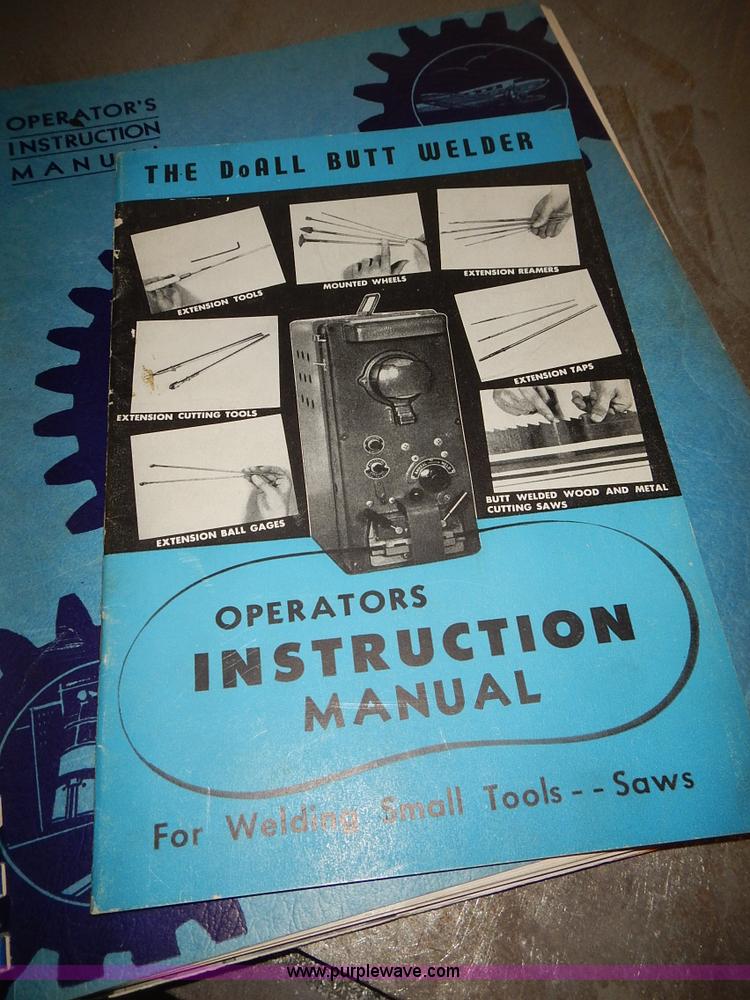 image for item BN9046 Doall V26 vertical bandsaw