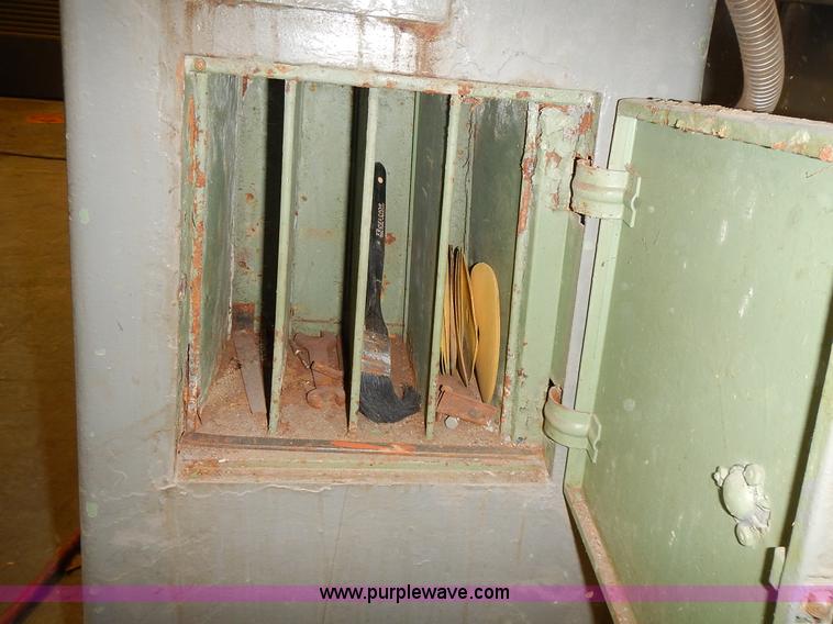 image for item BN9048 Abrasive saw