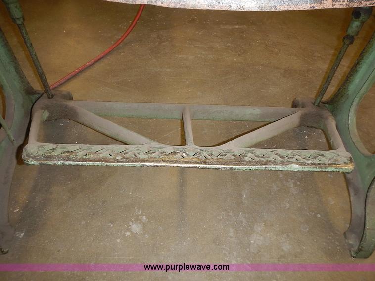 image for item BN9049 Niagara jump shear