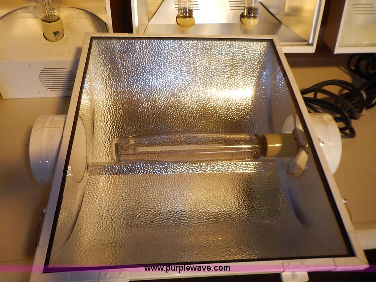 image for item BN9055 Assorted lights and power supplies