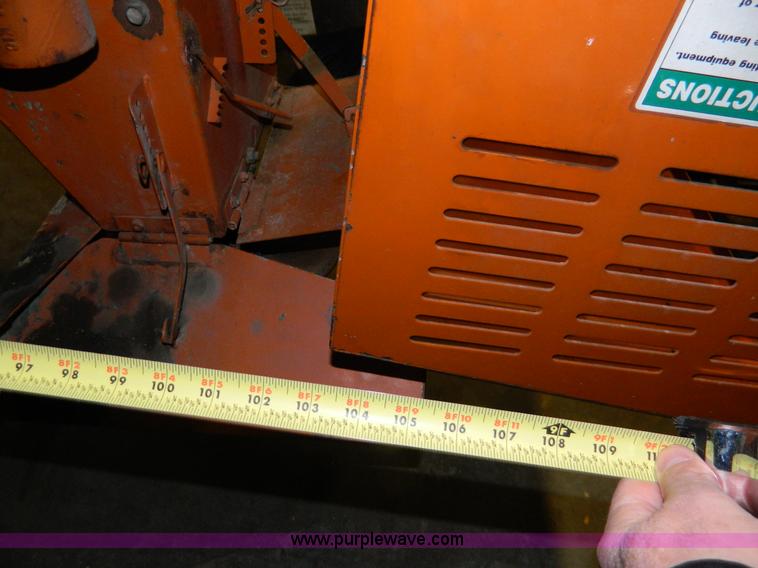 image for item BT9786 Henderson Chief FSP7 salt/sand spreader