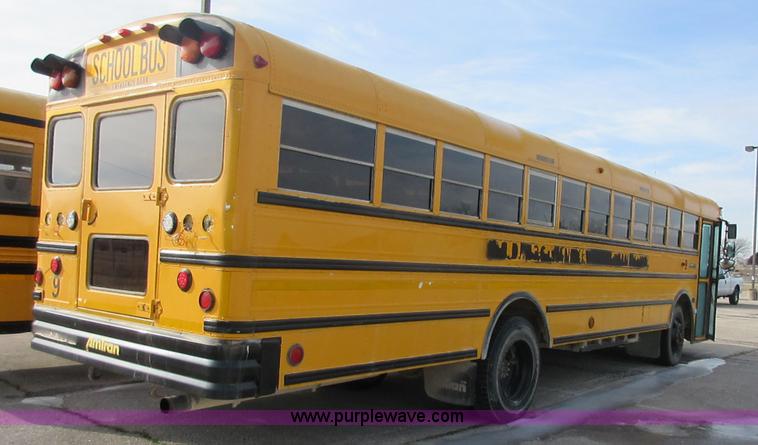 image for item I1812 2000 International Genesis school bus