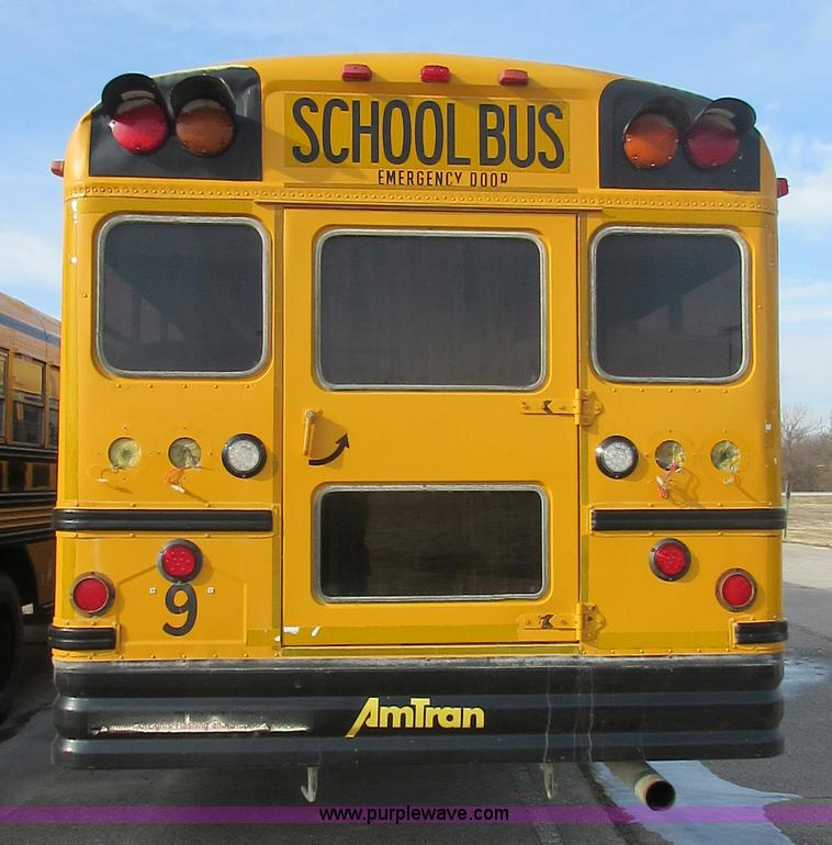 image for item I1812 2000 International Genesis school bus