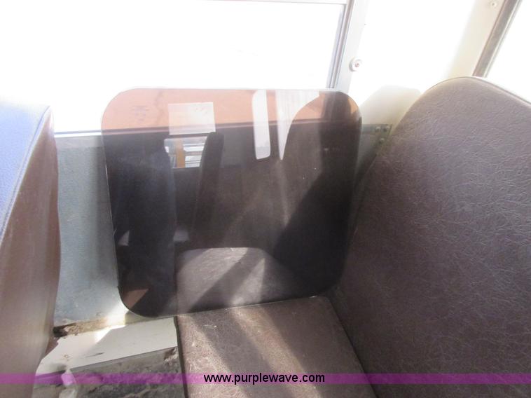 image for item I1812 2000 International Genesis school bus