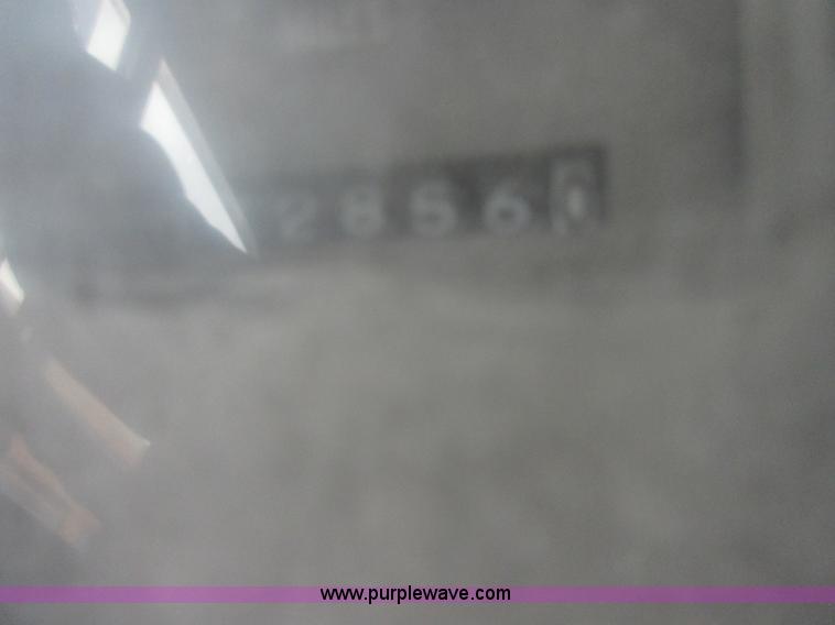 image for item I1812 2000 International Genesis school bus