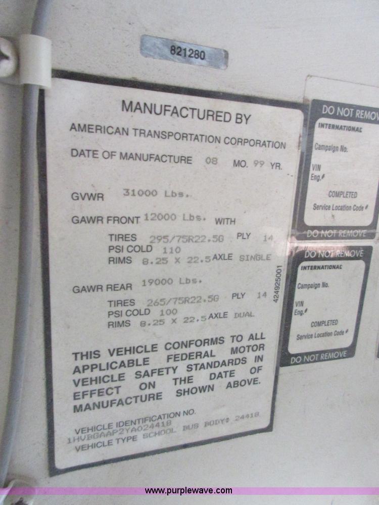 image for item I1812 2000 International Genesis school bus