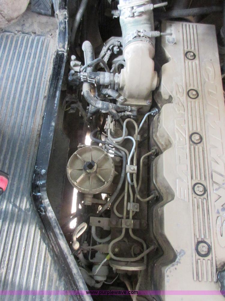 image for item I1813 2001 Blue Bird TC2000 school bus