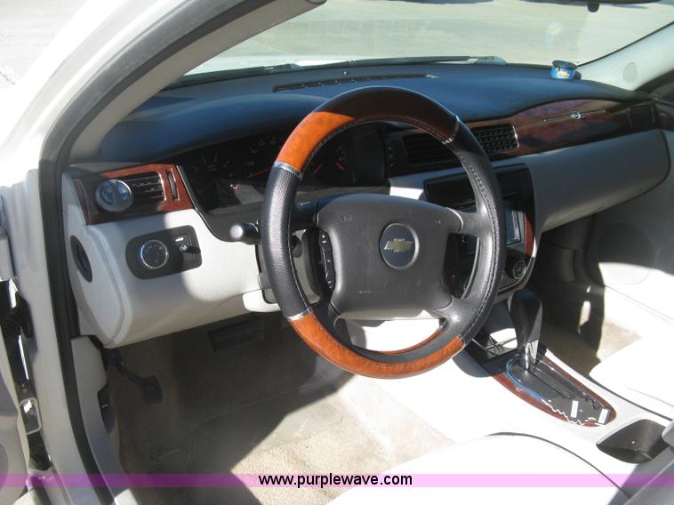 image for item J2963 2007 Chevrolet Impala LS