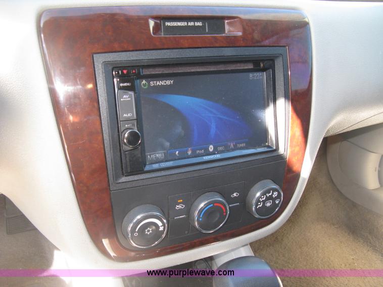 image for item J2963 2007 Chevrolet Impala LS