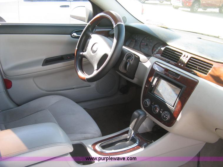 image for item J2963 2007 Chevrolet Impala LS