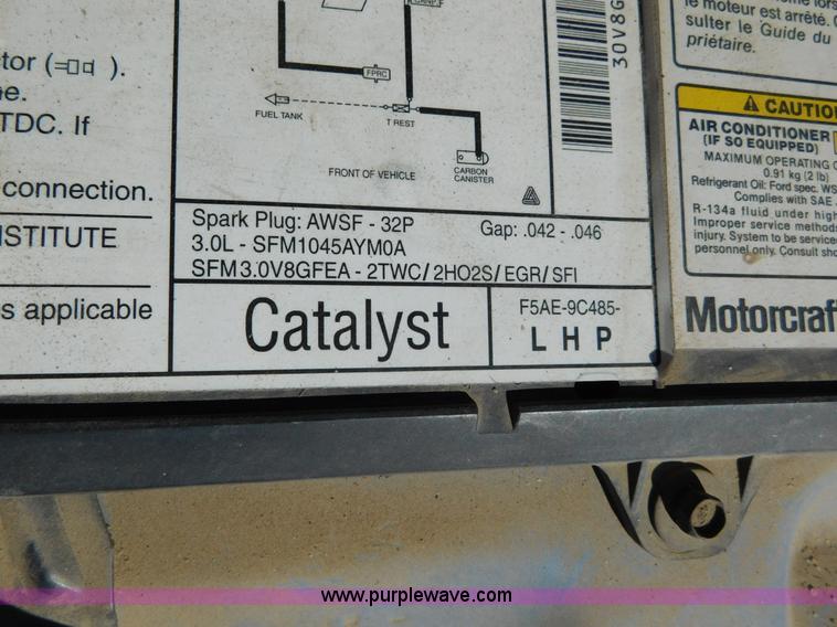 image for item J6829 1995 Ford Taurus GL