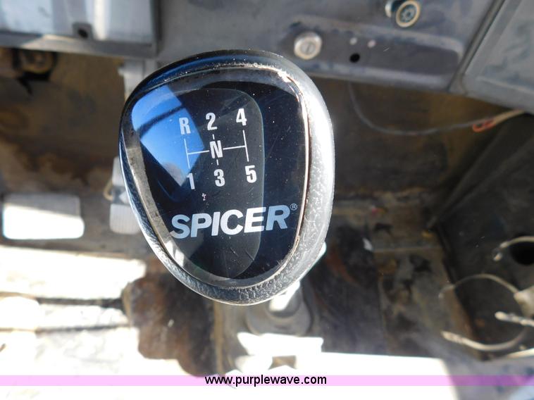 image for item J7413 1997 International 3800 school bus