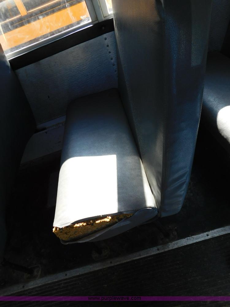 image for item J7413 1997 International 3800 school bus