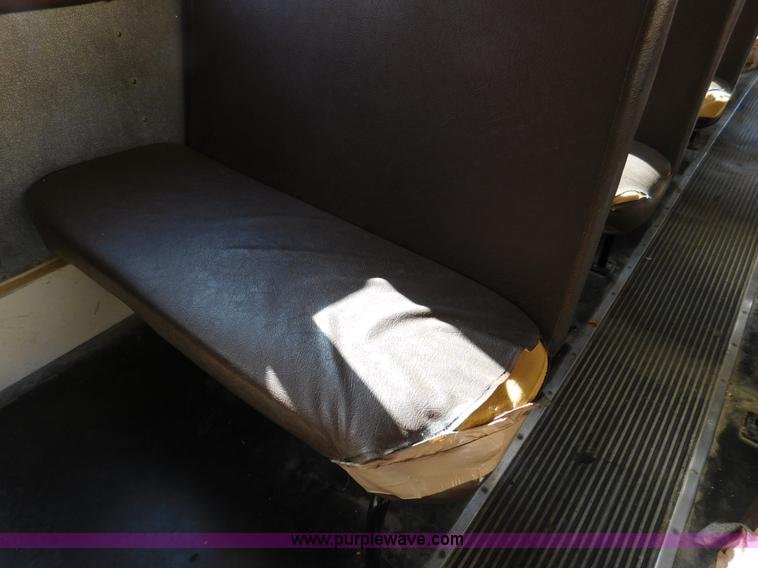 image for item J7414 1998 International 3800 school bus