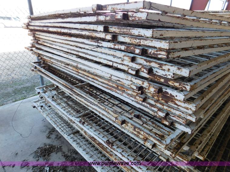 image for item J7420 (32) horse panels